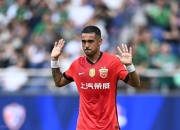 华体会登入-中超-弗兰克读秒破门救主浙江队2-2险平上海海港(中超杨立瑜破门)