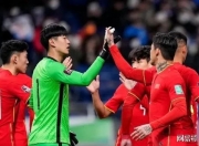 华体会网址-东亚杯-黄政宇首球国足两中框1-0中国香港