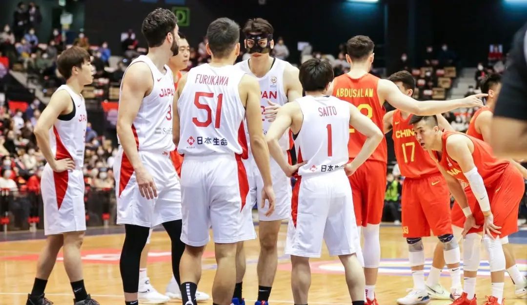 关于郭士强代理主帅期间1胜10负11月出战亚预赛的信息