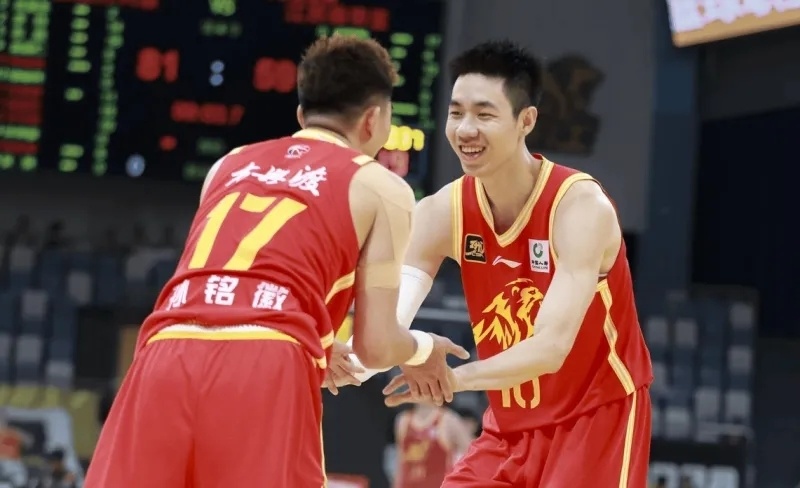 辽宁集团再战广厦队，决胜时刻团结一心的简单介绍