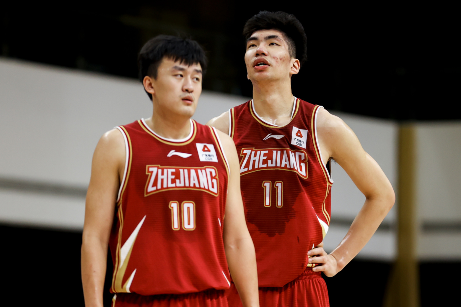 关于留在CBA余嘉豪待遇更好，但在他看来提升能力更重要的信息
