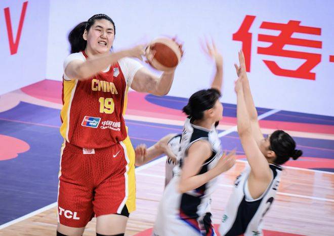张子宇14分钟8中8：轰18+4降维打击两战高效31+8成杀手锏
