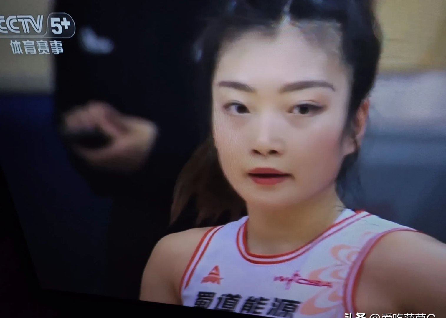 包含亚洲杯是小考算及格王思雨直言心有不甘杨力维表达遗憾的词条