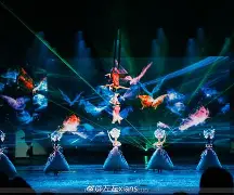 真刀真枪，欧预赛对抗赛火爆上演，观众掌声阵阵的简单介绍